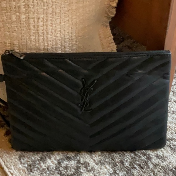 Dupe ysl wristlet - Picture 2 of 6